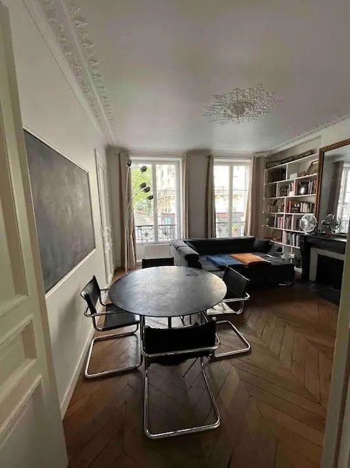 Superbe 75 M2 Deux Chambres Paris 5